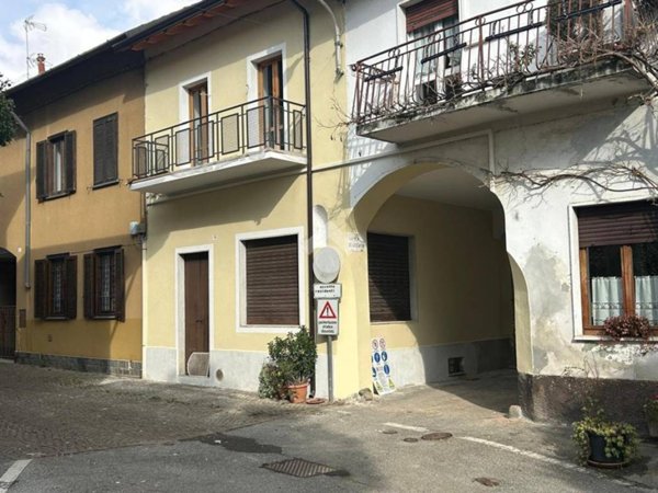 appartamento in vendita a Camparada