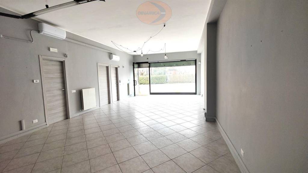 appartamento in vendita a Camparada