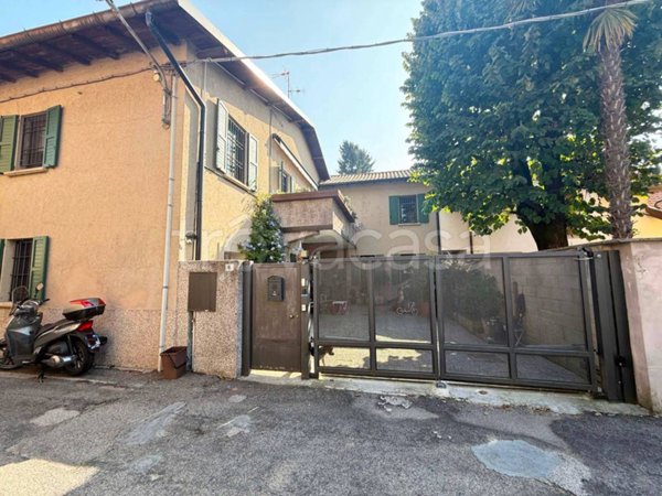 appartamento in vendita a Camparada