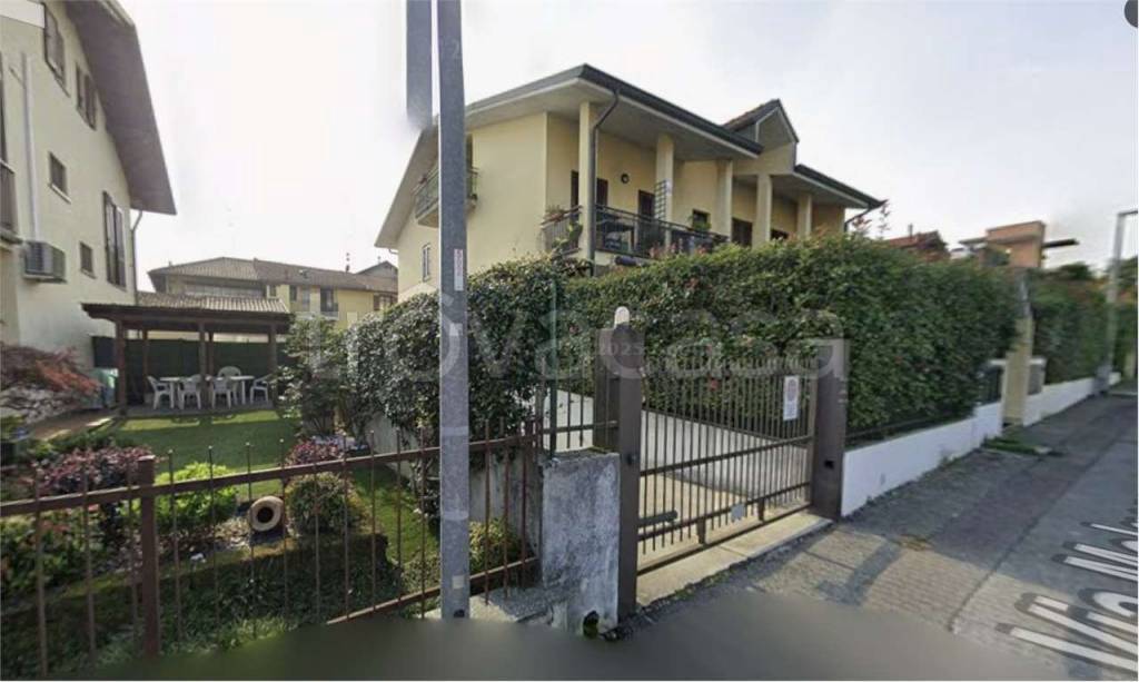 appartamento in vendita a Camparada