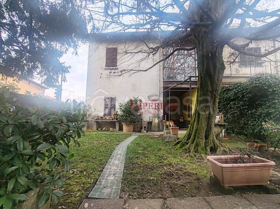 appartamento in vendita a Camparada