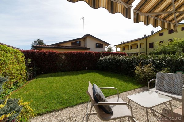 appartamento in vendita a Camparada