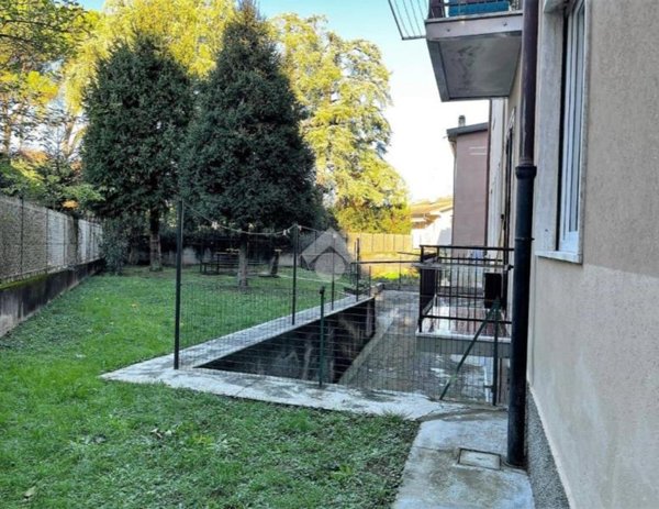 appartamento in vendita a Camparada