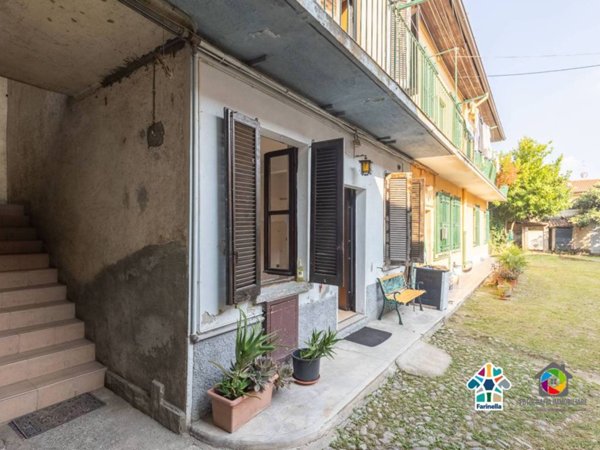 appartamento in vendita a Carate Brianza