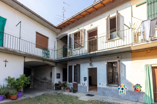 appartamento in vendita a Carate Brianza