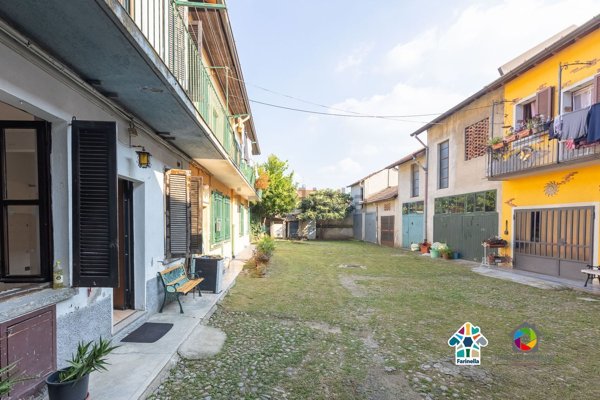 appartamento in vendita a Carate Brianza