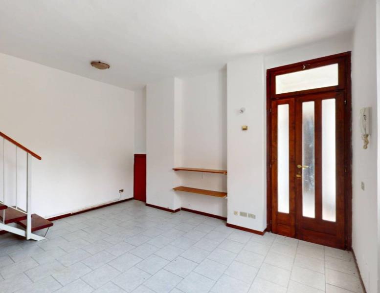 appartamento in vendita a Carate Brianza