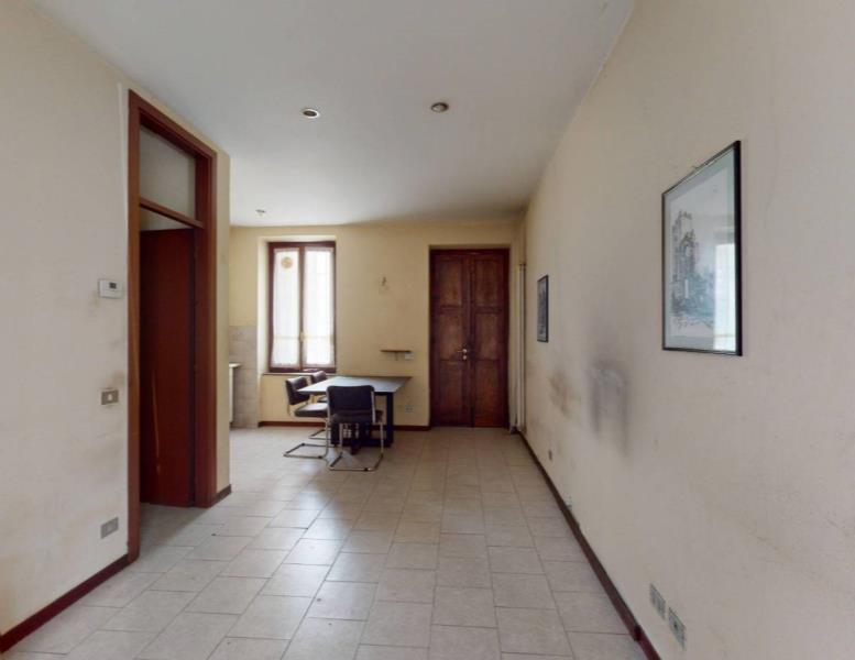 appartamento in vendita a Carate Brianza