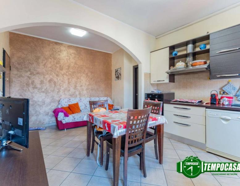 appartamento in vendita a Carate Brianza
