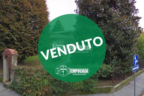 casa indipendente in vendita a Carate Brianza