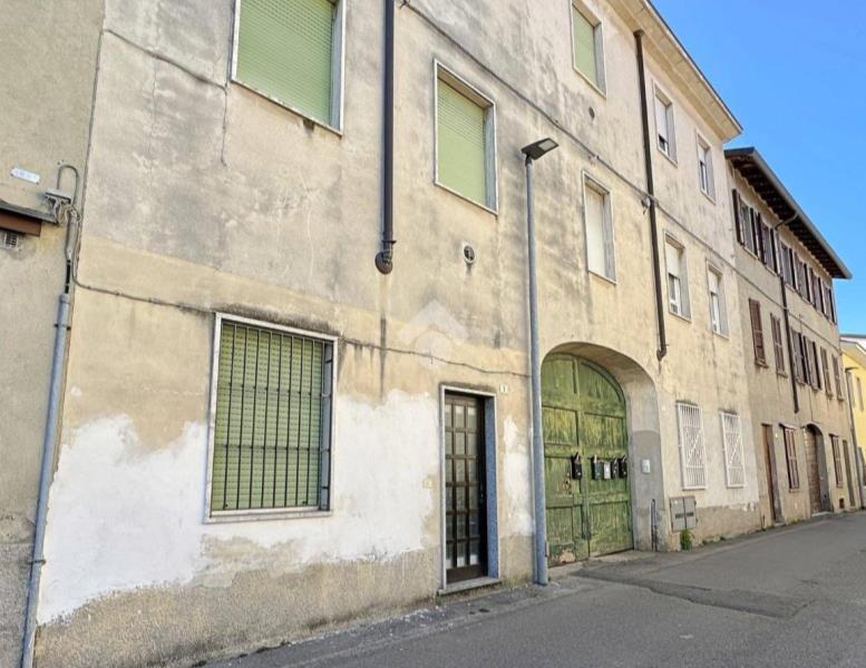 appartamento in vendita a Carate Brianza