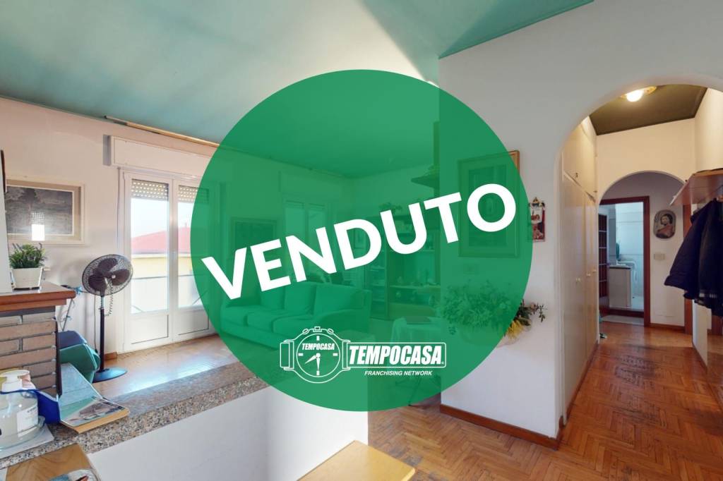 appartamento in vendita a Carate Brianza