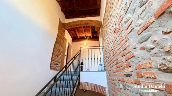 appartamento in vendita a Carate Brianza