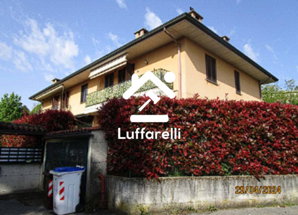 appartamento in vendita a Carate Brianza