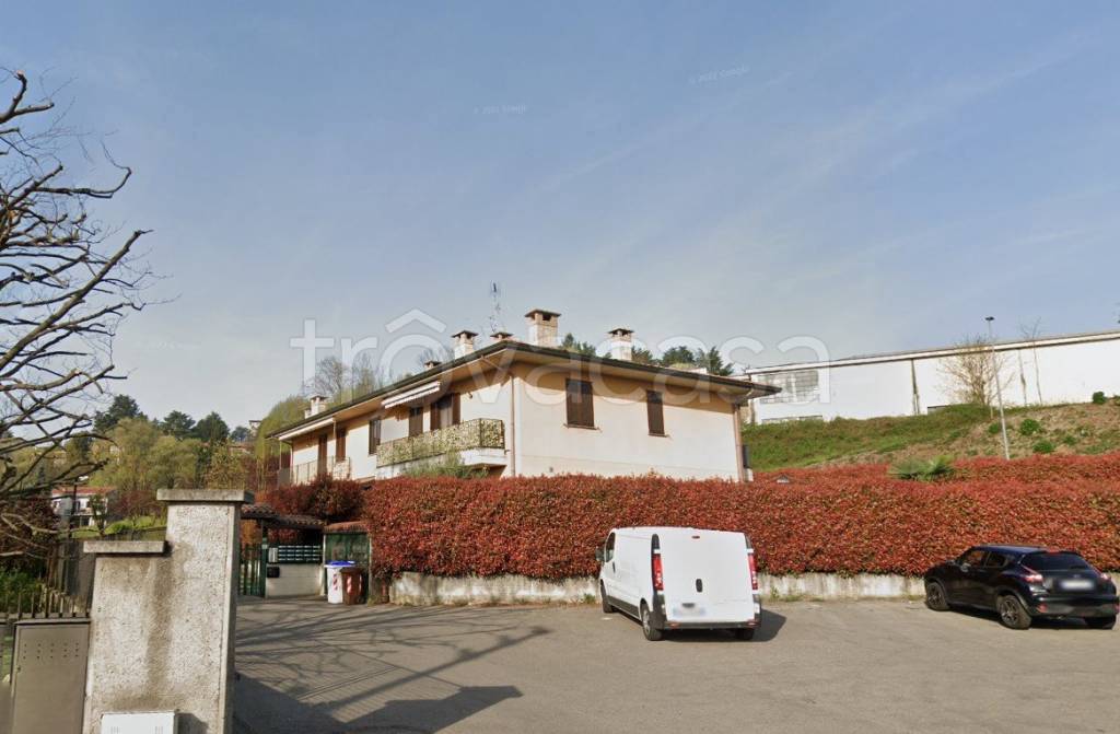 appartamento in vendita a Carate Brianza