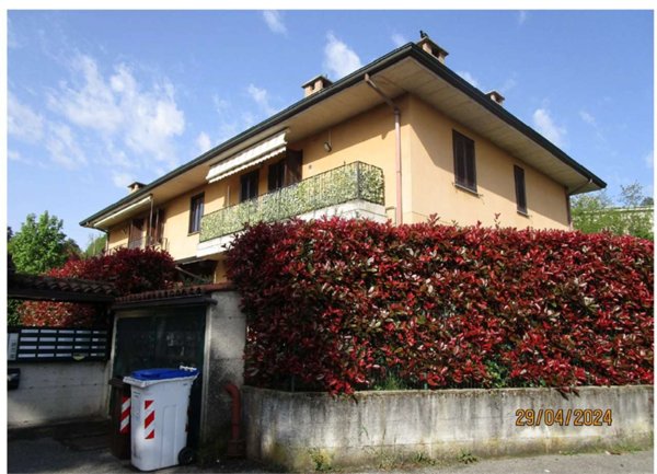 appartamento in vendita a Carate Brianza