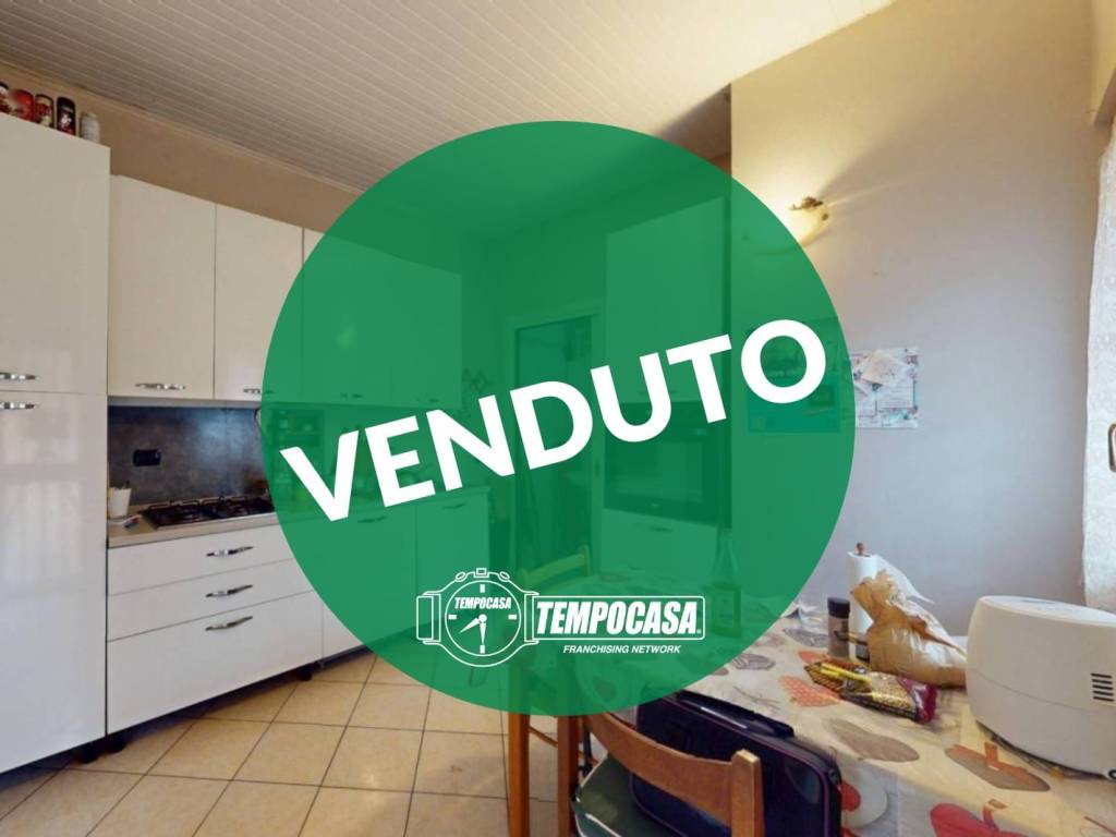 appartamento in vendita a Carate Brianza