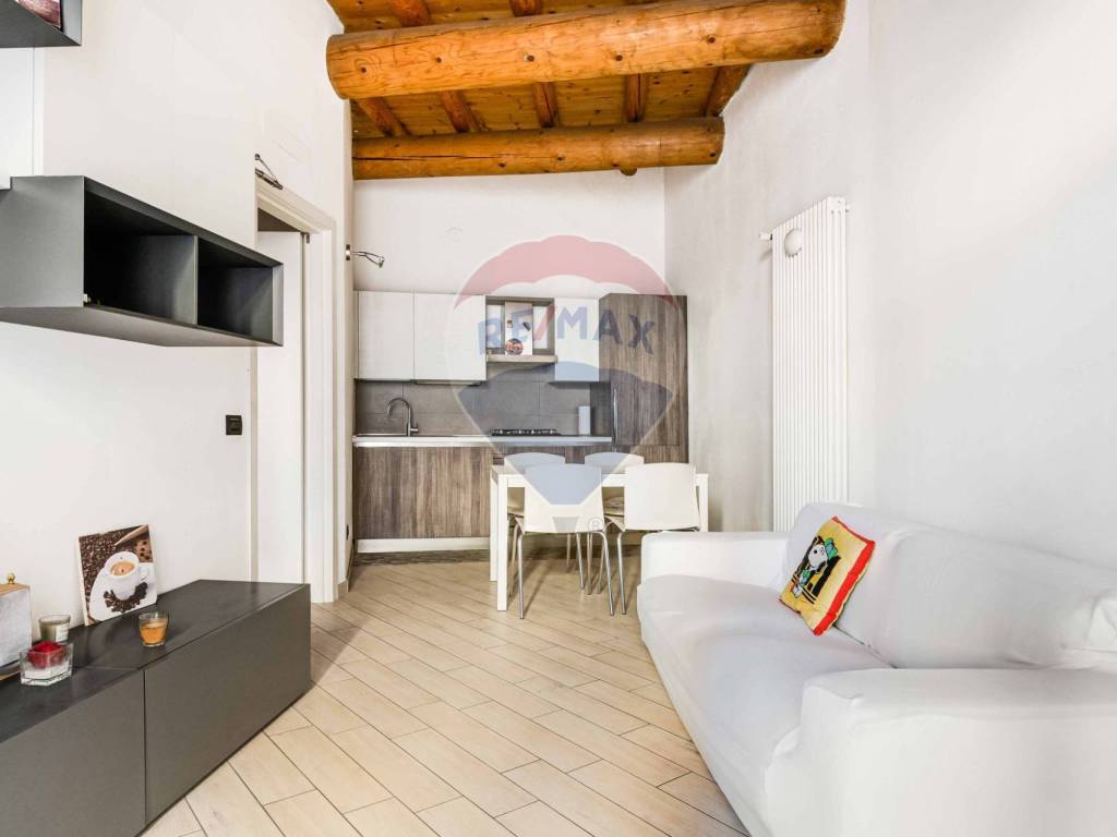 appartamento in vendita a Carate Brianza