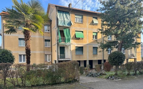 appartamento in vendita a Carate Brianza