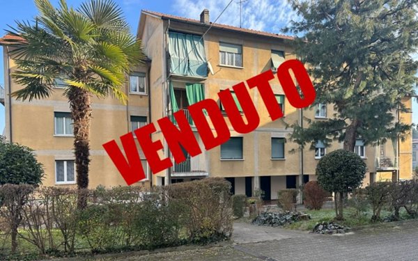 appartamento in vendita a Carate Brianza