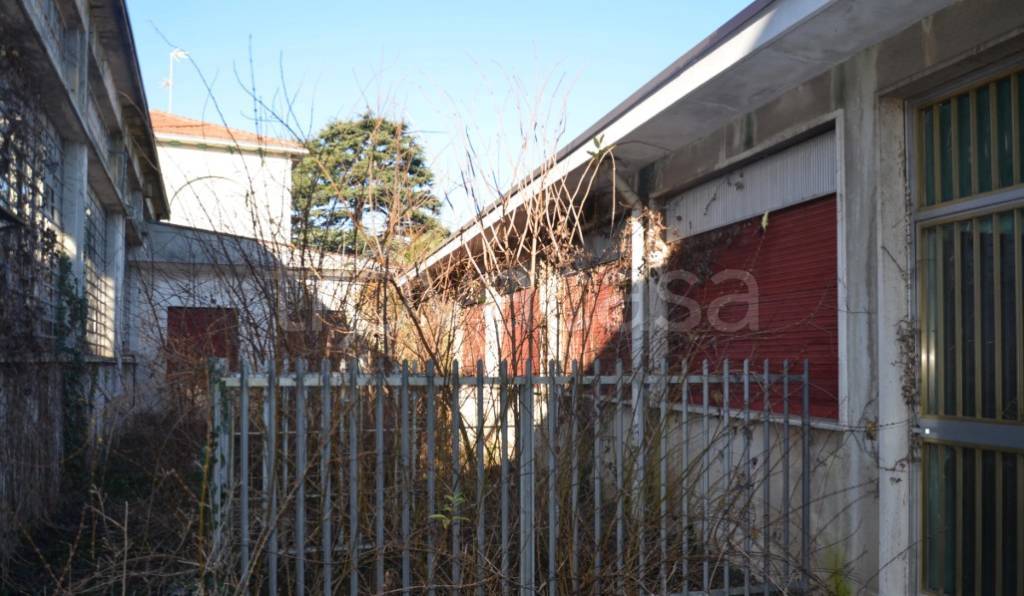 casa indipendente in vendita a Carate Brianza