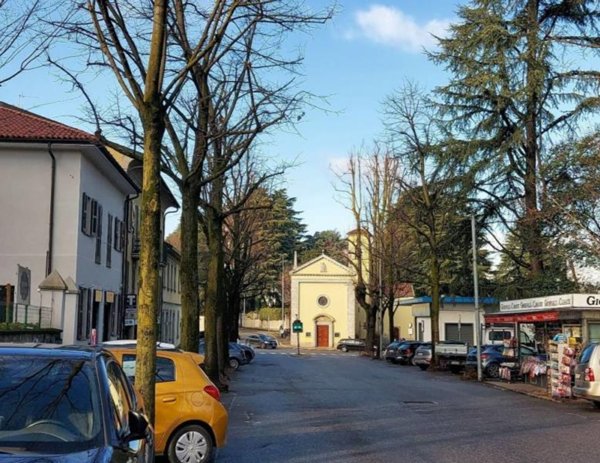 appartamento in vendita a Carate Brianza