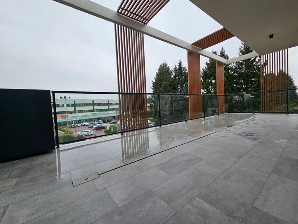 appartamento in vendita a Carate Brianza