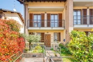casa indipendente in vendita a Carate Brianza