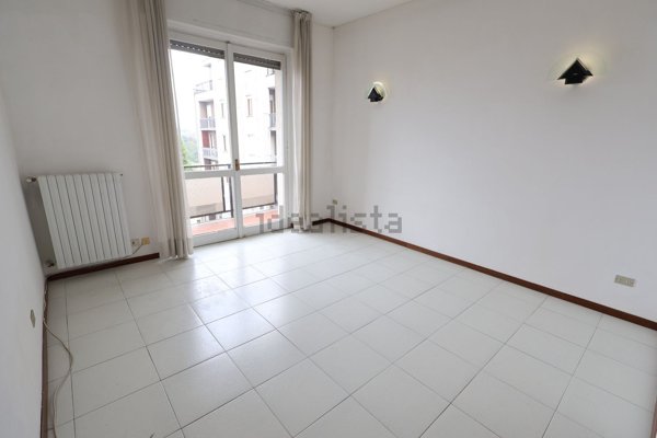 appartamento in vendita a Carate Brianza