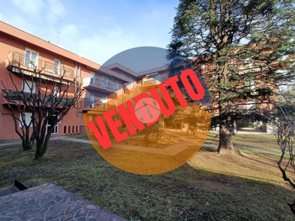 appartamento in vendita a Carate Brianza