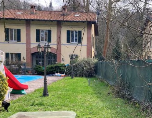 casa indipendente in vendita a Carate Brianza