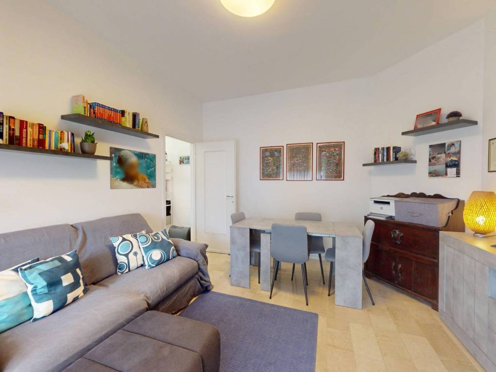appartamento in vendita a Carate Brianza