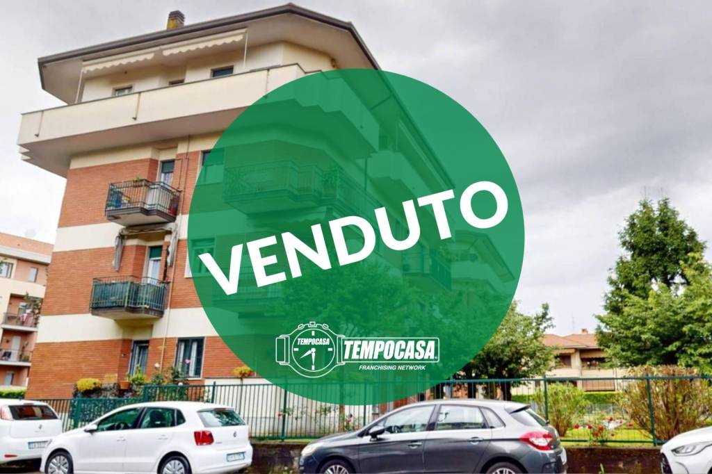 appartamento in vendita a Carate Brianza