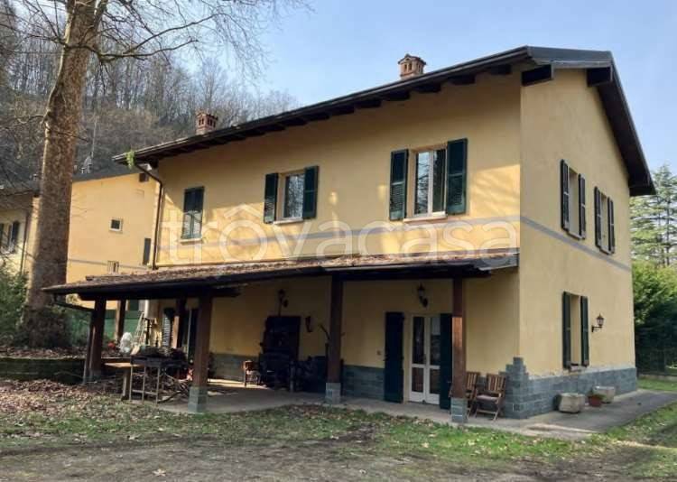 casa indipendente in vendita a Carate Brianza
