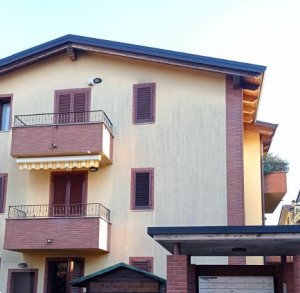 appartamento in vendita a Carate Brianza