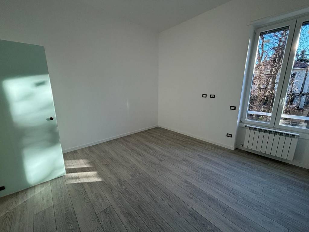 appartamento in vendita a Carate Brianza