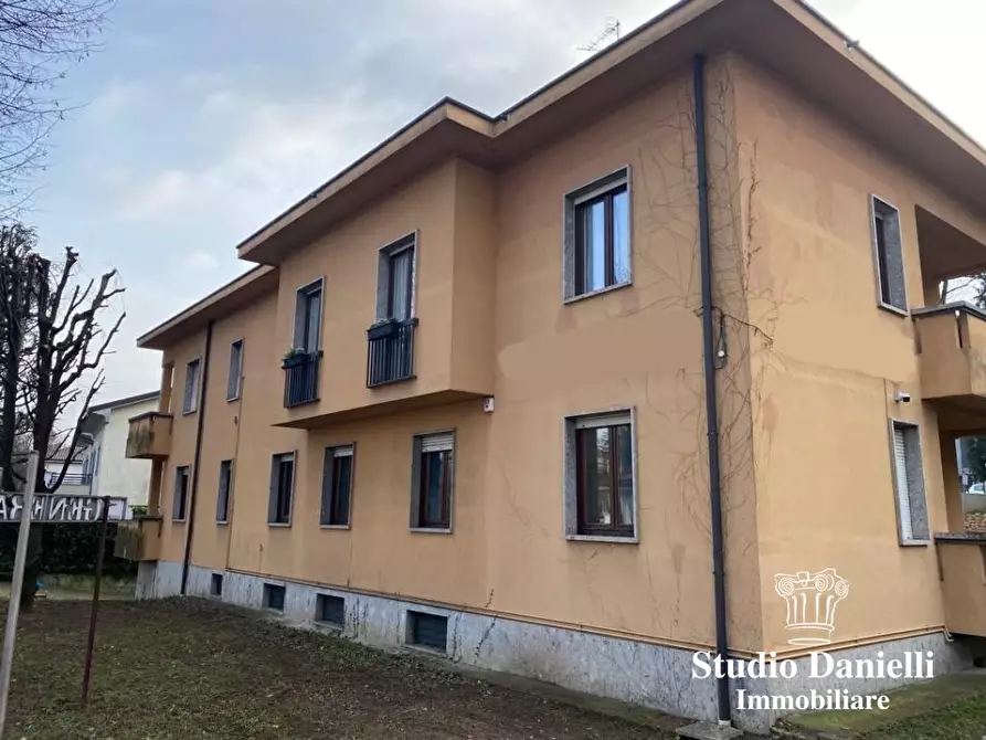 ufficio in vendita a Carate Brianza