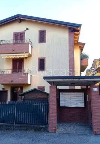 appartamento in vendita a Carate Brianza