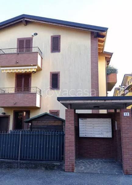 appartamento in vendita a Carate Brianza