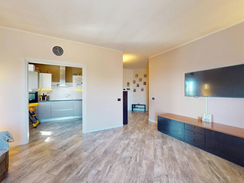 appartamento in vendita a Carate Brianza