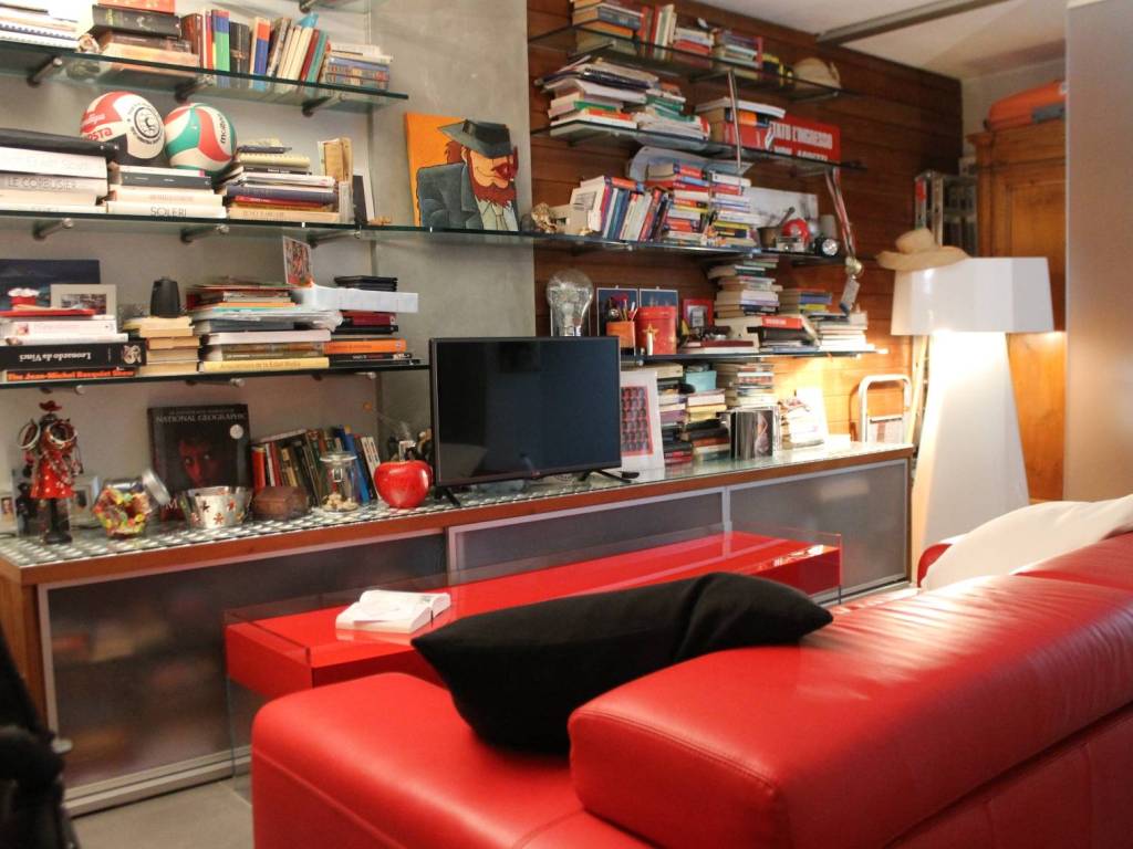 appartamento in vendita a Carate Brianza