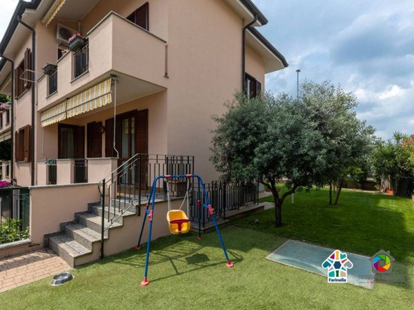 appartamento in vendita a Carate Brianza