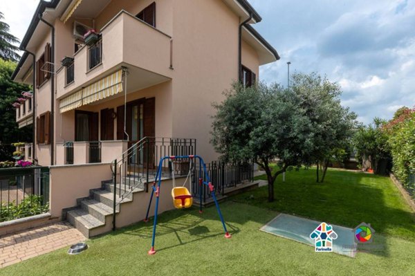 appartamento in vendita a Carate Brianza