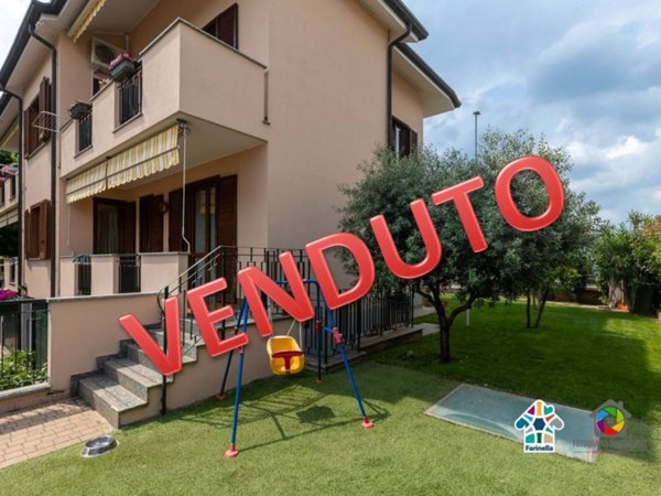 appartamento in vendita a Carate Brianza