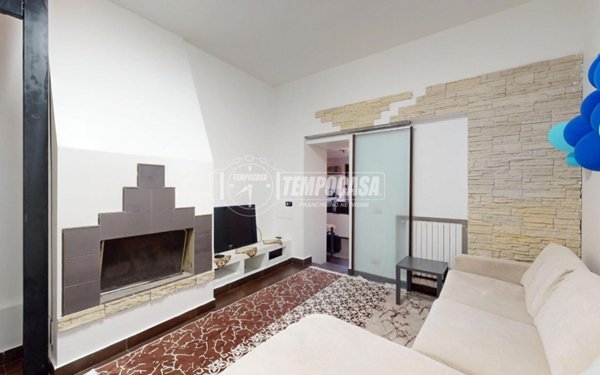 appartamento in vendita a Carate Brianza