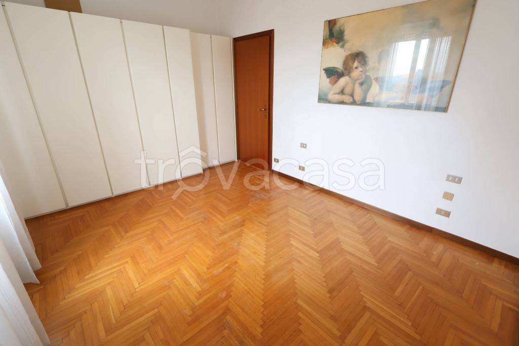 appartamento in vendita a Carate Brianza