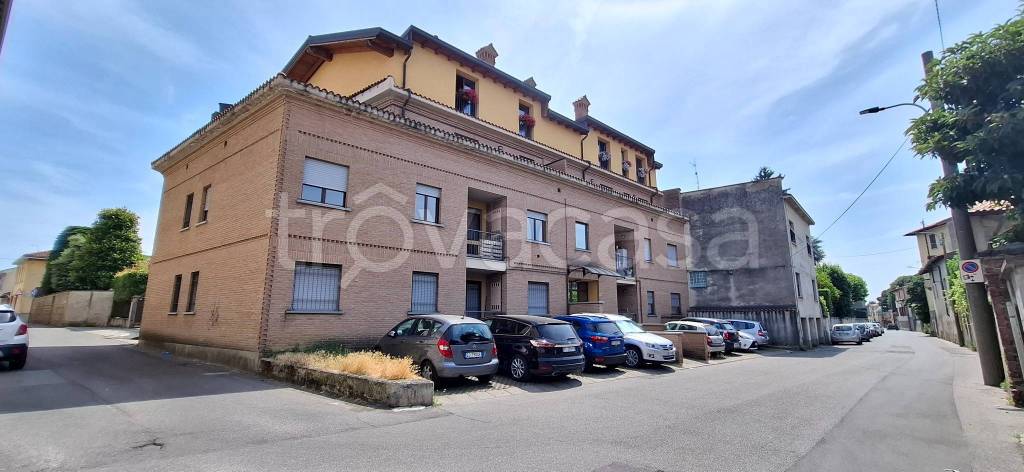 appartamento in vendita a Carate Brianza