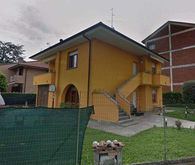 appartamento in vendita a Carate Brianza
