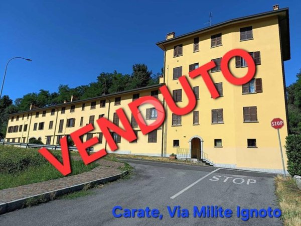 appartamento in vendita a Carate Brianza
