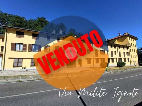 appartamento in vendita a Carate Brianza
